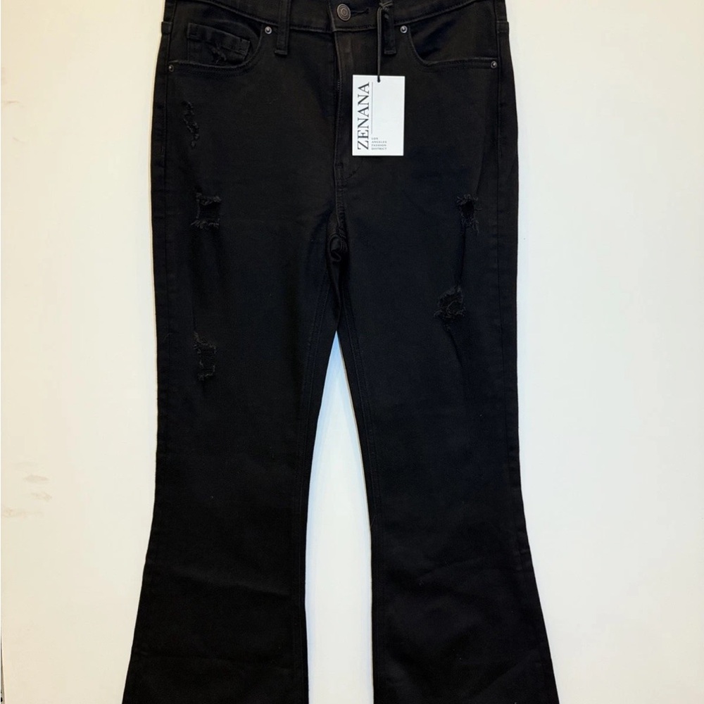 NWT Zenana Women's Black Denim bootcut Jeans Size 29 Destress